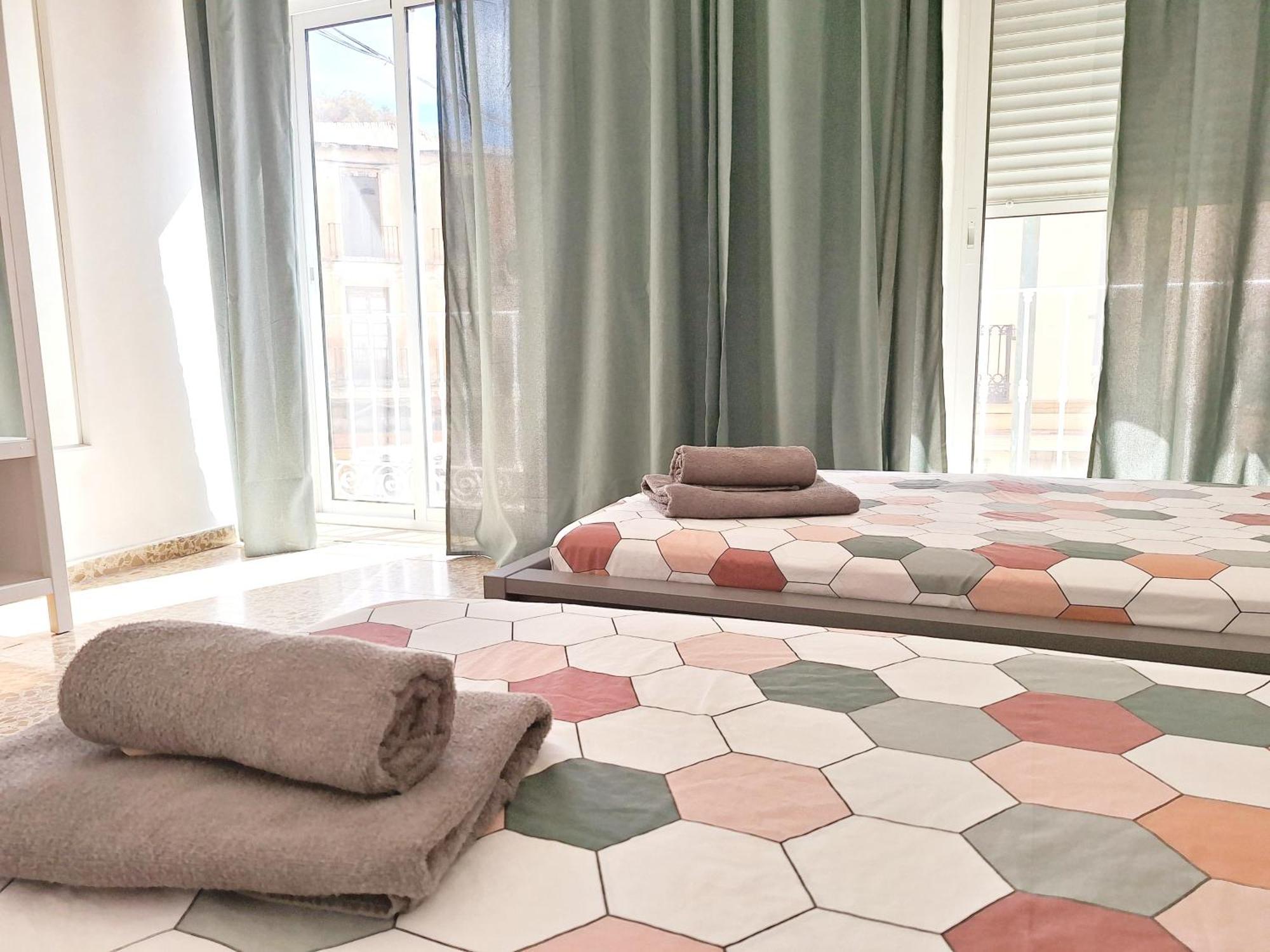 Sunny Malaga Centre Flats, 2 Options, With Balcony Or Terrace Apartment Exterior photo